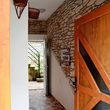 Holiday home Charmantes Haus In Mit Grill Und Terrasse Medulin